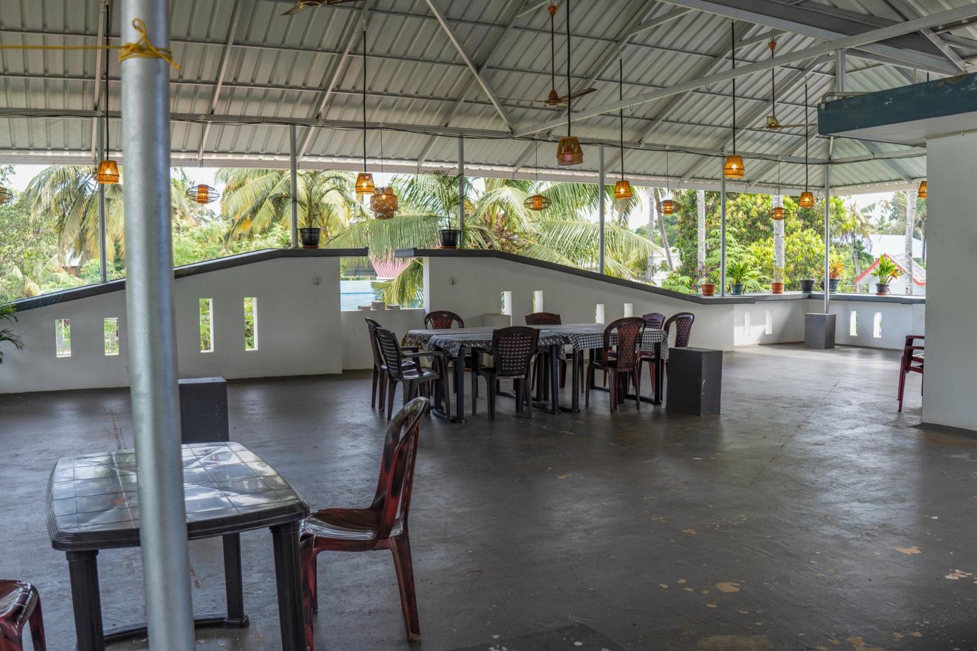 White House Residency Hotell Varkala Exteriör bild
